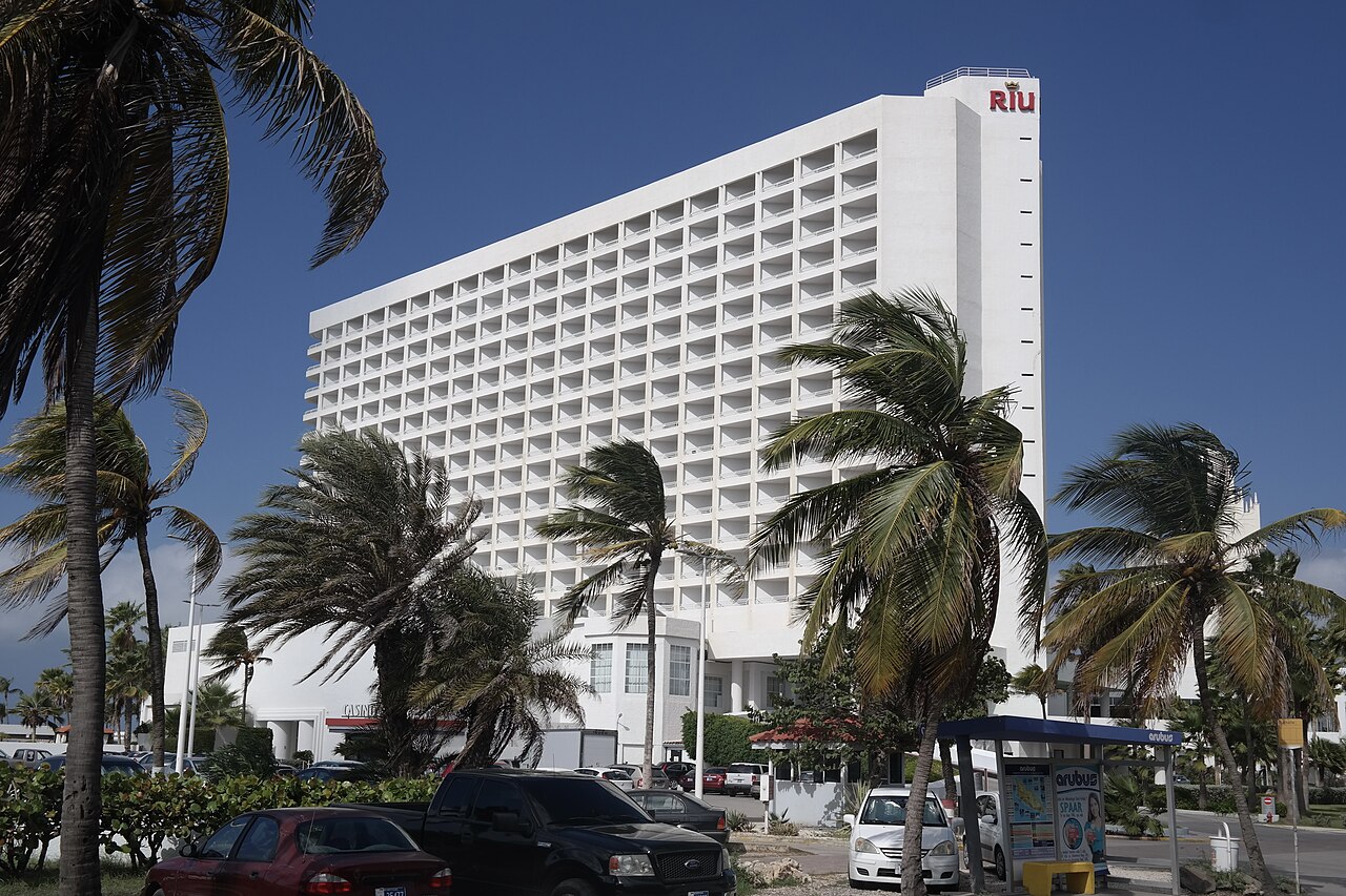 Palm Beach resort strip, home of most Aruba all inclusive resorts